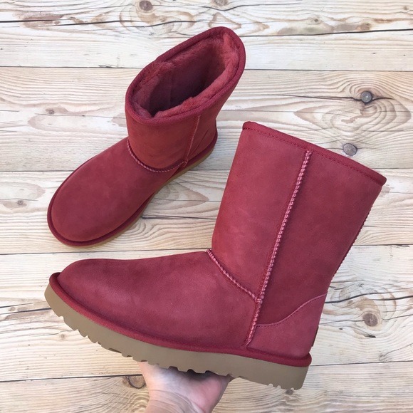 UGG Classic Short Suede Boots Sheepskin Lined - Picture 1 of 16